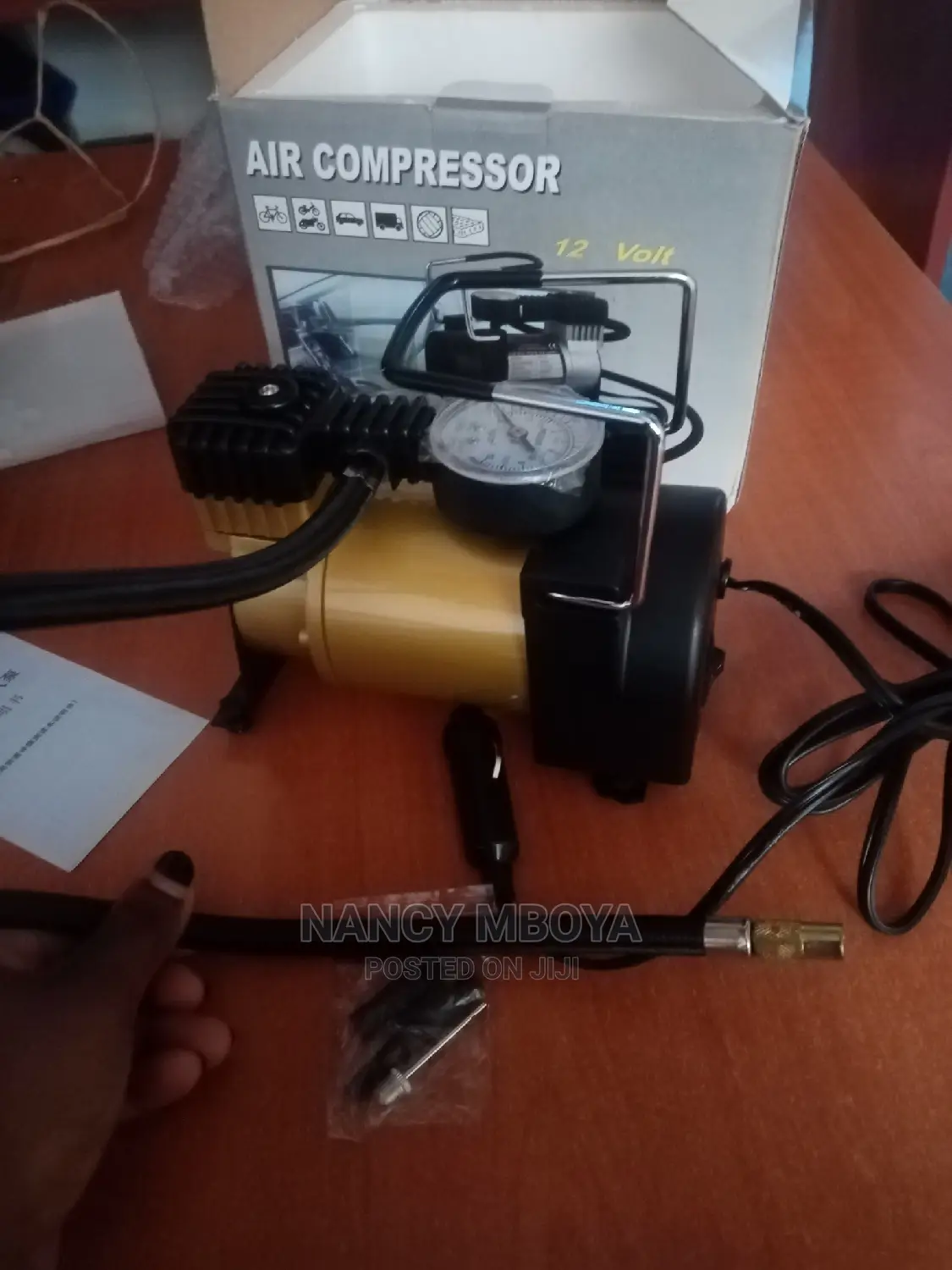Air Compressor 12volts