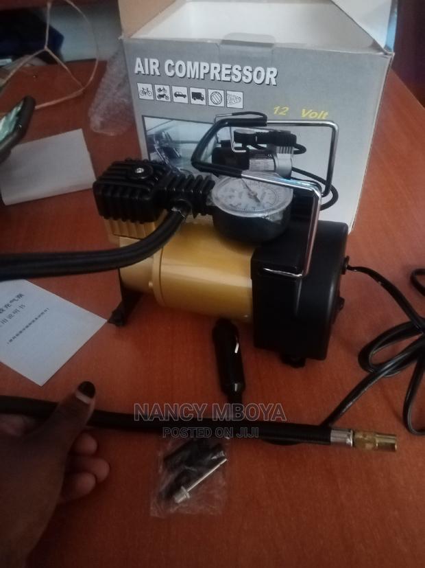 Air Compressor 12volts - thumbnail 2