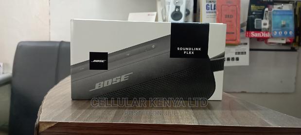 Bose Soundlink Flex Wireless Speaker (Black) - main view
