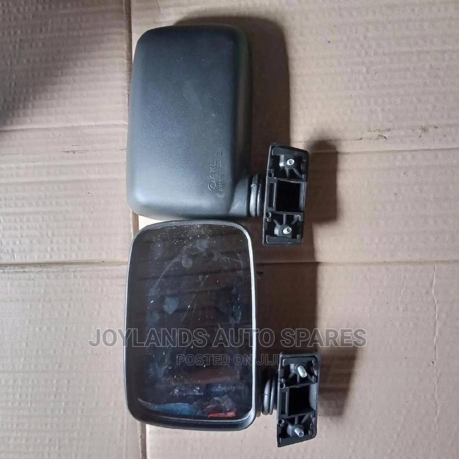 Side Mirrors L200