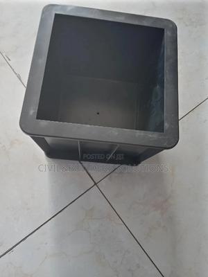 Concrete Cube Mould ( Plastic) - thumbnail 2