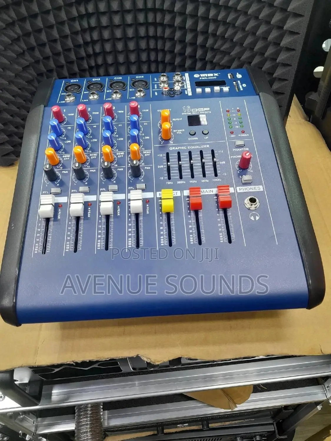 Powered Mixer 4 Channels