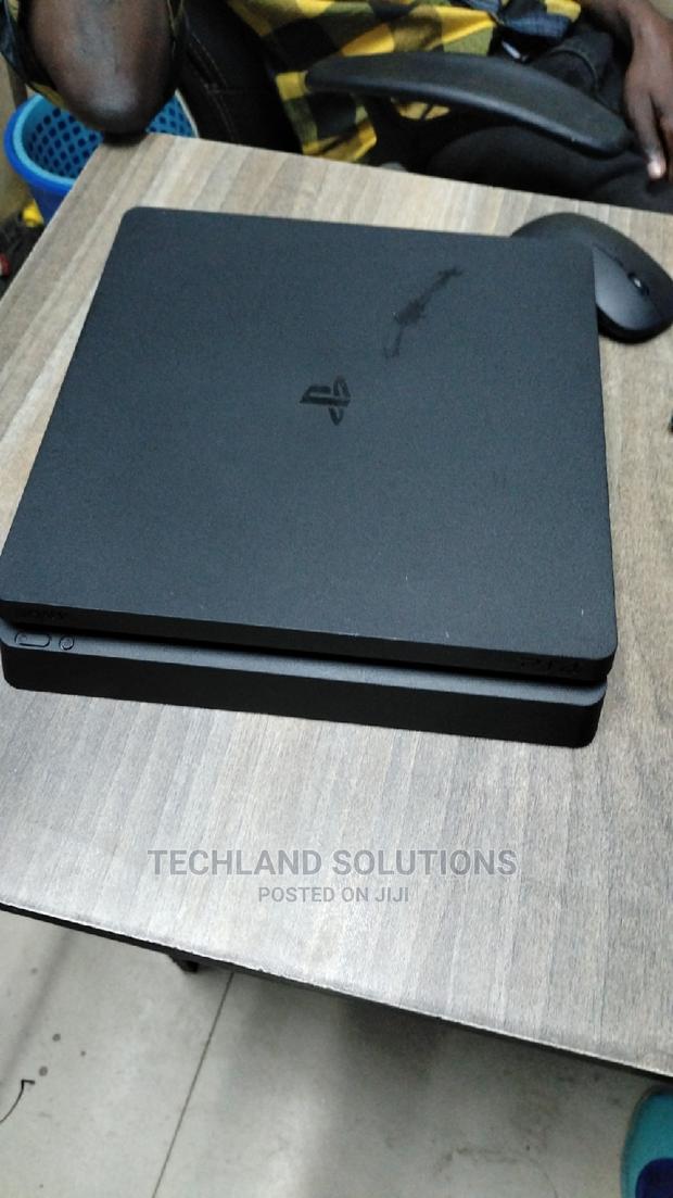 Playstation 4 Slim !! - main view