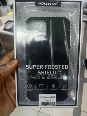 Nillkin Super Frosted Shield PRO iPhone 13 Hybrid Ca