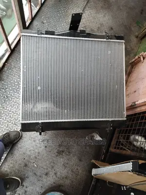 Radiator Box 7L Toyota Hiace