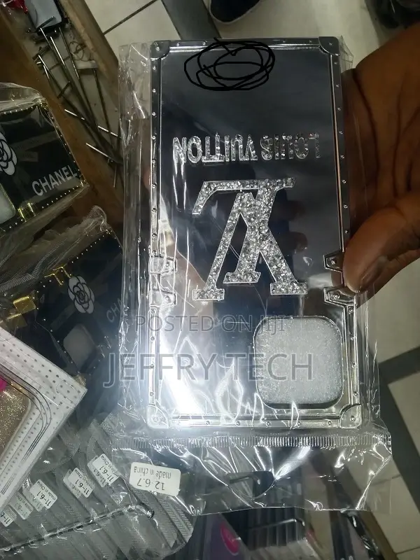 Stunning Louis Vuitton iPhone 12 Pro Max Case