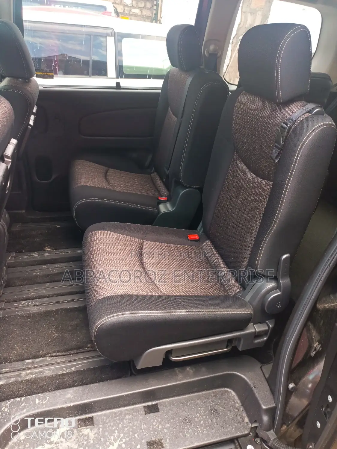 Nissan Serena 2015 Purple