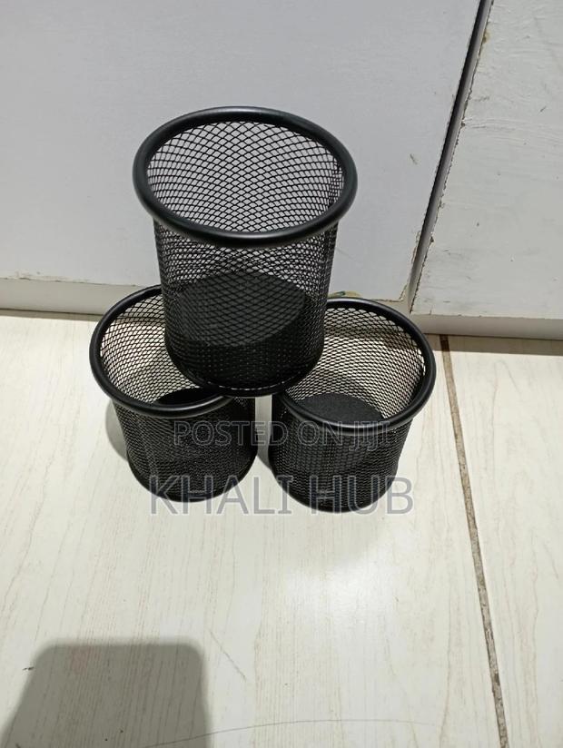 Make Up Brush Organiser - thumbnail 4