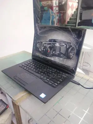Laptop Dell Latitude 7390 8GB Intel Core I7 SSD 256GB