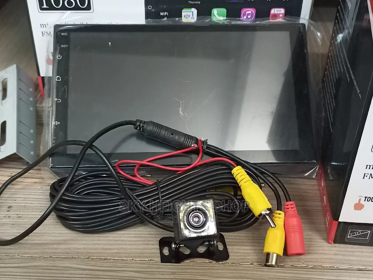 Android Radio 2gb+32gb With Free Hd Led Reverse Camera GPS