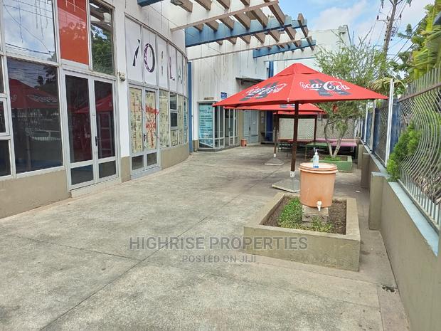 Executive Office Space With AC for Rent Along Links Road. - thumbnail 5