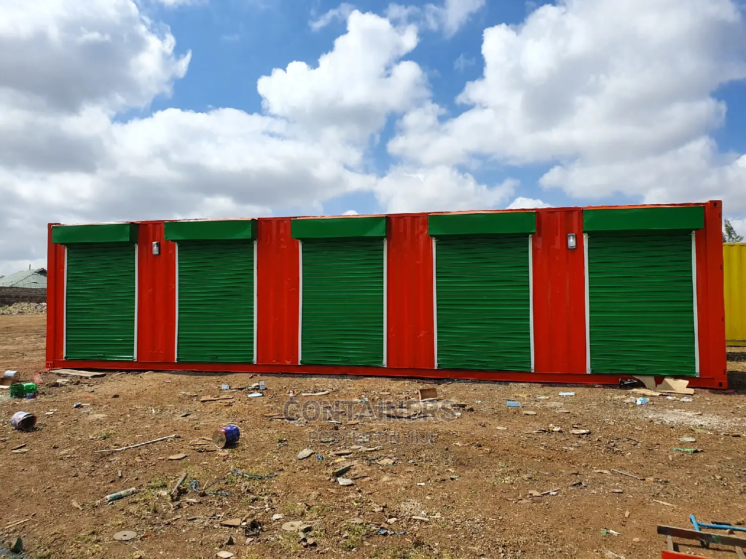 Container Stalls for Your Prime Vacant Space
