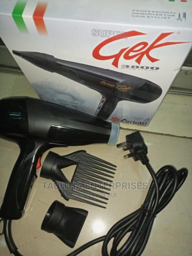 Gek Zeriotti Blowdry - main view