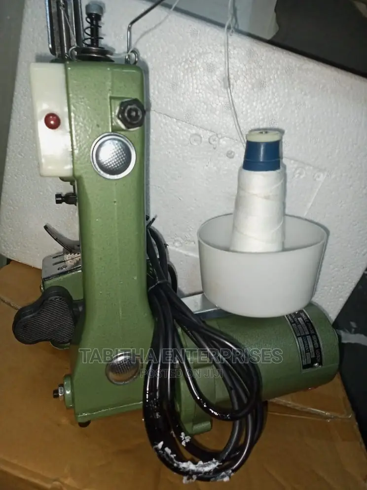 Bag Closer Machine
