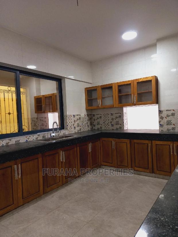 3bdrm Apartment in Kizingo for Sale - thumbnail 3