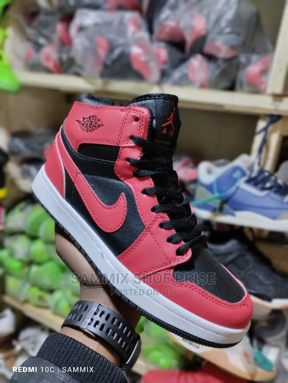 Jordan 1 Sneakers