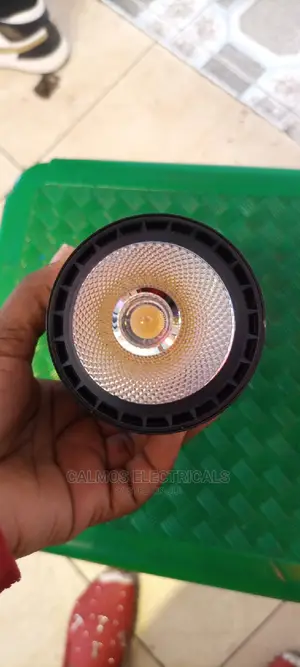 20wts Surface Track Light