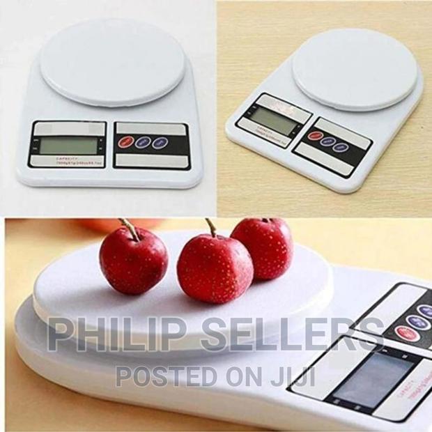 Digital Kitchen Scale - main view