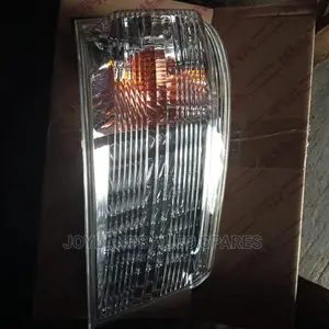 Front Lamp Canter Fuso