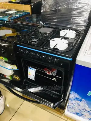 Ramtoms Black Cooker 60 by 60 ,407 Model