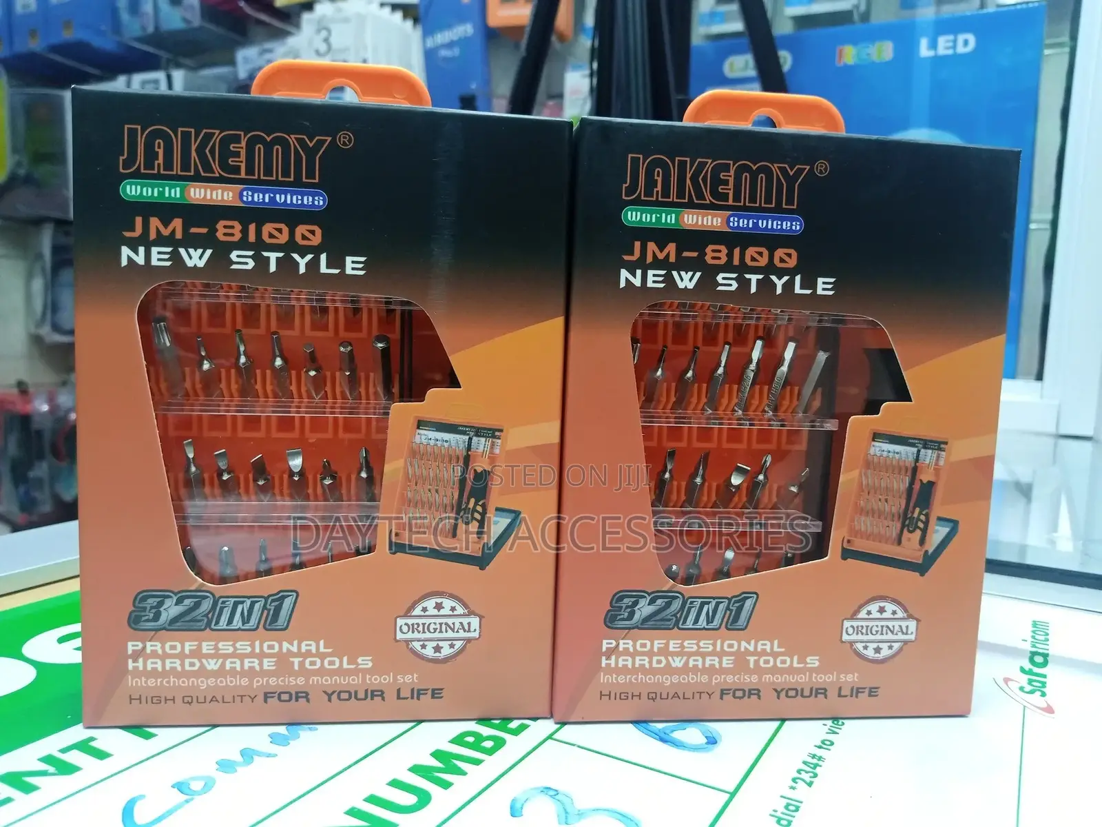 Jakemy Jm-8100 32 in 1 Mobile Phone Repair Tools Kit