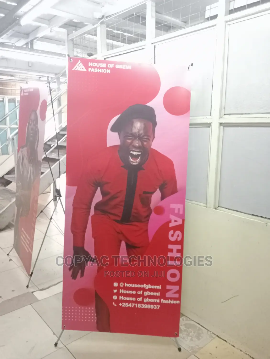 X-Stands Rollup Banners for Cooperate