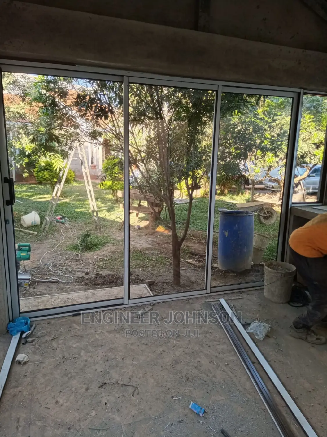 Aluminium Glass Partitions