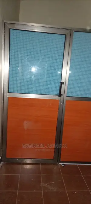 Aluminium Glass Partitions