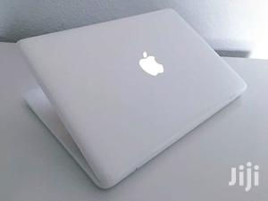 Laptop Apple MacBook 4GB Intel Core 2 Duo HDD 320GB - thumbnail 2