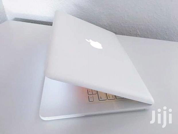 Laptop Apple MacBook 4GB Intel Core 2 Duo HDD 320GB - thumbnail 4