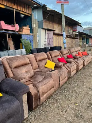 7 Seater Reclinerlike Sofa