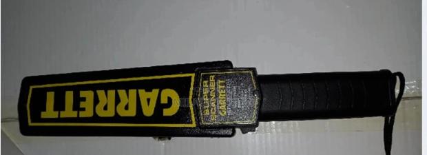 Garret Scanner{ METAL DETECRTOR] - main view