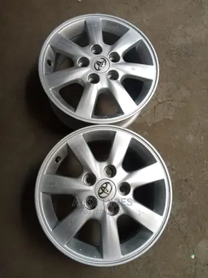 Size 15 Inches Toyota Isis Original Sport Rims Set