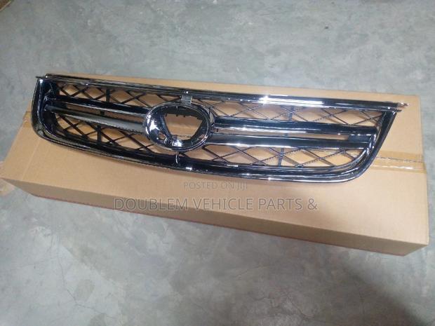 Grill Axio/Fielder 2008/2010