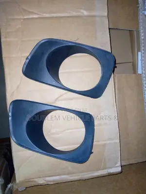 Foglamp/Fog Lamp  Covers Toyota Corolla Axio/Fielder 2007