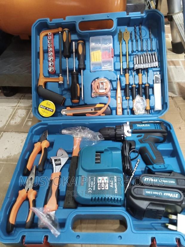 Makita Cordless Drill Set With 21V Cordless Drill - thumbnail 5