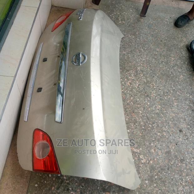 Nissan Sylphy N17 Boot