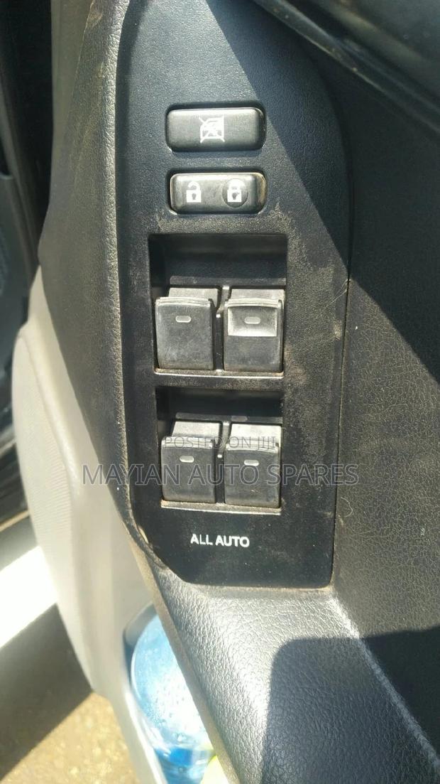 Master Switch for Prado 150.