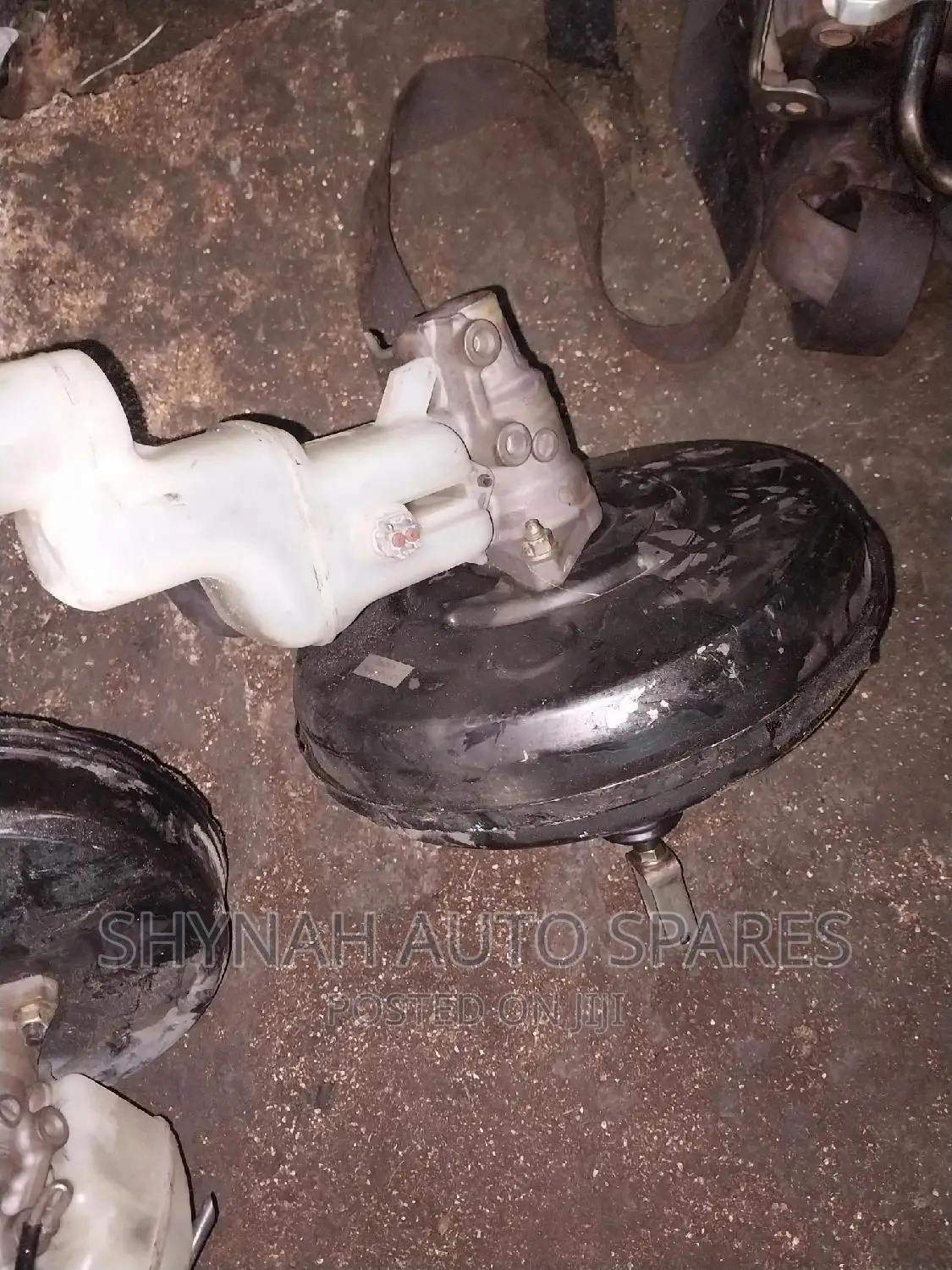 Brake Master Cylinder and Booster Toyota Kluger