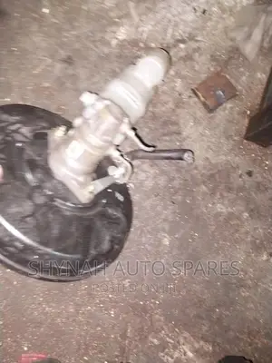 Brake Master Cylinder and Booster Toyota Kluger