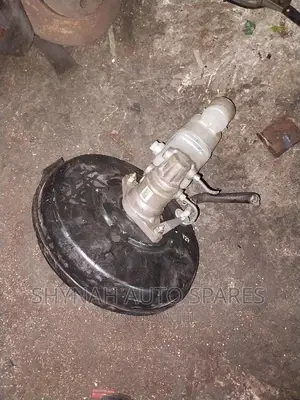 Brake Master Cylinder and Booster Toyota Kluger