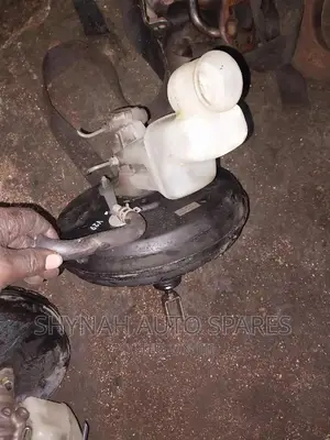 Brake Master Cylinder and Booster Toyota Kluger