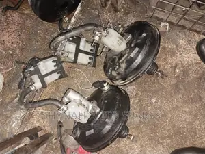 Brake Master Cylinder and Booster Toyota Noad New Model.