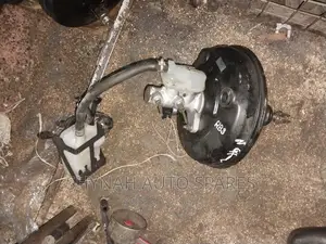 Brake Master Cylinder and Booster Toyota Voxy New Model.
