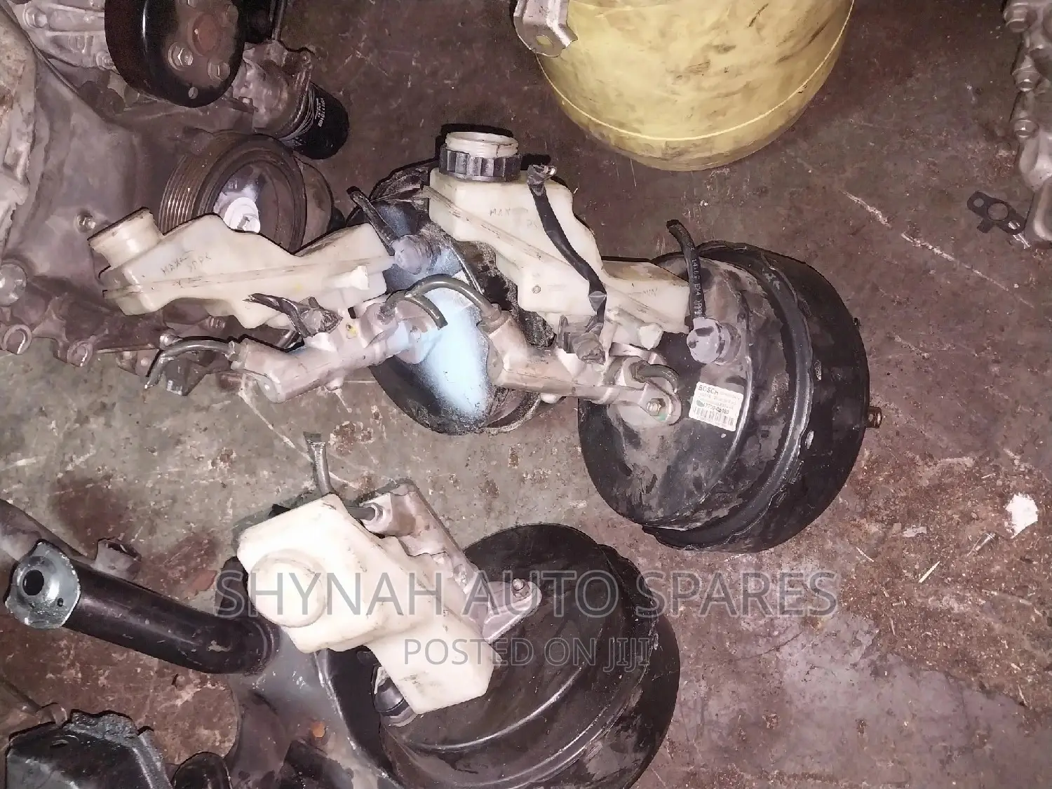 Brake Master Cylinder and Booster Toyota Avensis