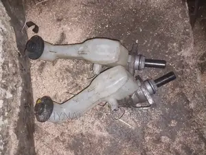 Brake Master Cylinder Only Toyota Sienta