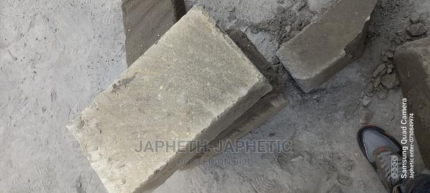 Machine Cut Stones* Ndarugo - thumbnail 5