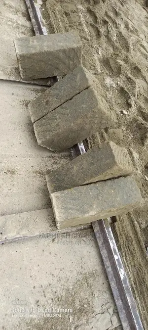 Ndarugo*Machine Cut Stones
