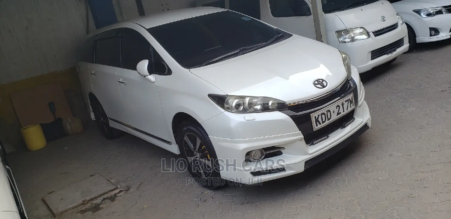 Toyota Wish 2015 White