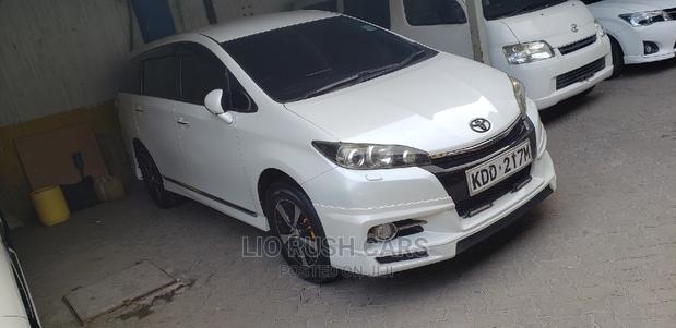 Toyota Wish 2015 White - thumbnail 2